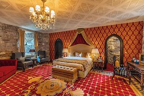Thornbury Castle, Relais & Châteaux