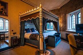 Thornbury Castle, Relais & Châteaux