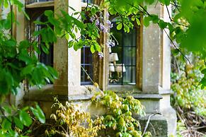 Thornbury Castle, Relais & Châteaux