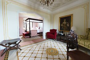 Thornbury Castle, Relais & Châteaux