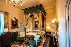 Thornbury Castle, Relais & Châteaux