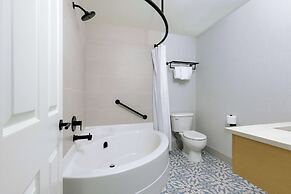 Balcomo, a Ramada by Wyndham