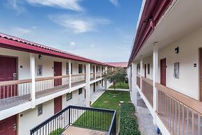 Red Roof Inn Houston East – I-10