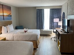 Days Inn & Suites by Wyndham Fort Pierce Midtown