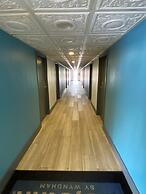 Days Inn & Suites by Wyndham Fort Pierce Midtown