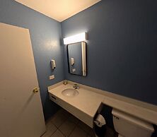 Heritage Inn