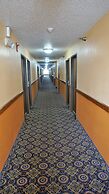 Econo Lodge & Suites