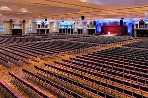 Sheraton Greensboro at Four Seasons