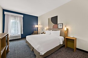 Spark by Hilton Tifton