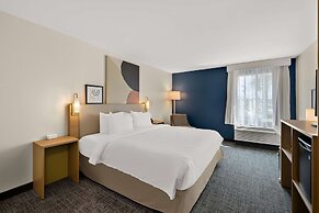 Spark by Hilton Tifton