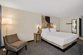 Spark by Hilton Tifton