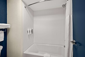 Spark by Hilton Tifton