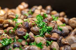 DoubleTree by Hilton London - Ealing Hotel