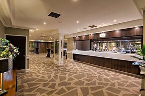 DoubleTree by Hilton London - Ealing Hotel