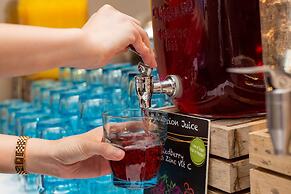 DoubleTree by Hilton London - Ealing Hotel