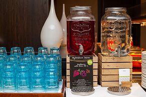 DoubleTree by Hilton London - Ealing Hotel