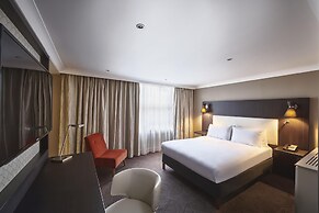 DoubleTree by Hilton London - Ealing Hotel