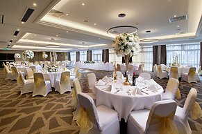 DoubleTree by Hilton London - Ealing Hotel