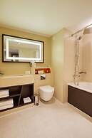 DoubleTree by Hilton London - Ealing Hotel