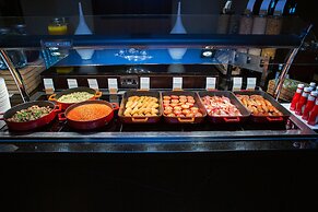 DoubleTree by Hilton London - Ealing Hotel