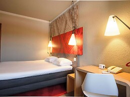 Hôtel ibis Montauban