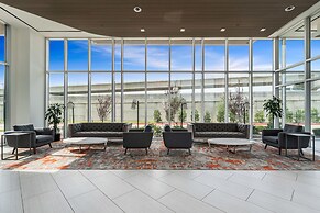 Crowne Plaza Suites Arlington by IHG