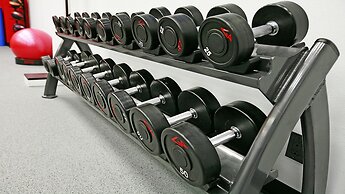 Crowne Plaza Suites Arlington by IHG