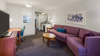 Crowne Plaza Suites Arlington by IHG