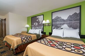 Super 8 by Wyndham Rochester Mayo Clinic Area