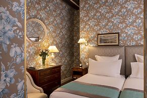 Relais Hotel Du Vieux Paris