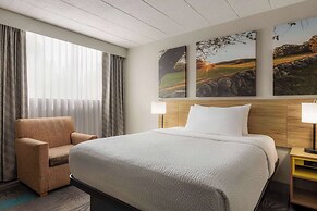 Days Hotel by Wyndham Allentown Airport / Lehigh Valley
