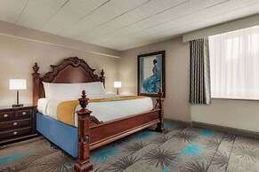 Days Hotel by Wyndham Allentown Airport / Lehigh Valley