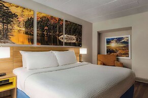 Days Hotel by Wyndham Allentown Airport / Lehigh Valley