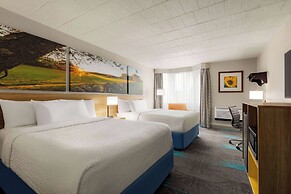 Days Hotel by Wyndham Allentown Airport / Lehigh Valley
