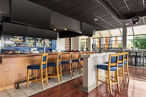 Days Hotel by Wyndham Allentown Airport / Lehigh Valley