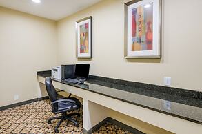 Quality Inn Roanoke Airport