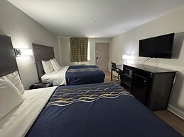 Lakeside Inn