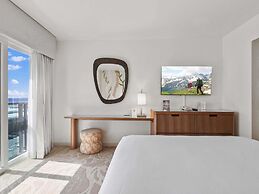 Ala Moana Hotel by Mantra