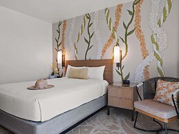 Ala Moana Hotel by Mantra