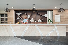 Ala Moana Hotel by Mantra