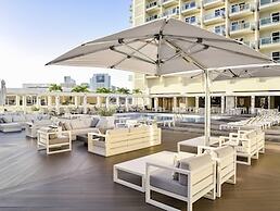 Ala Moana Hotel by Mantra