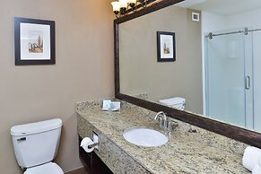Comfort Suites near Route 66