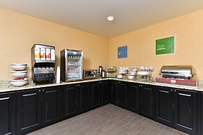 Comfort Suites near Route 66