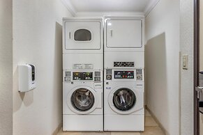 Best Western Town & Country Lodge