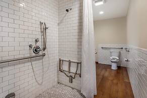 Best Western Town & Country Lodge