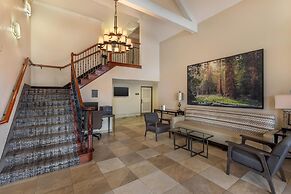 Best Western Town & Country Lodge