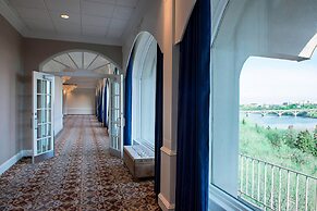 Sheraton Cavalier Saskatoon Hotel