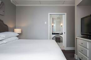 Sheraton Cavalier Saskatoon Hotel