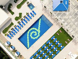 Hilton Waikiki Beach Resort & Spa