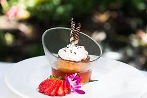 Hilton Waikiki Beach Resort & Spa